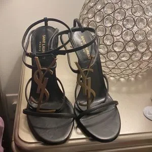 Yves Saint Laurent Shoes Yves Saint Laurent Cassandra Heeled